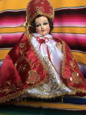 Niño Dios con vestido de papa