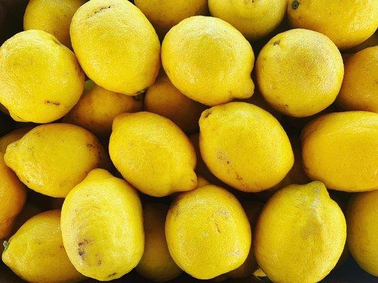 Fresh lemons