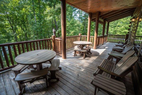 The Lakeside Cabin