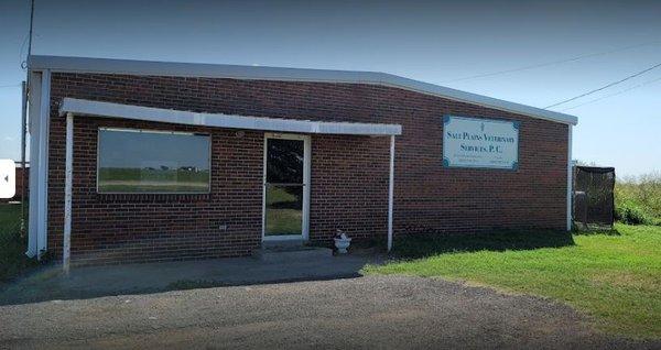 Salt Plains Veterinary Clinic Store Front