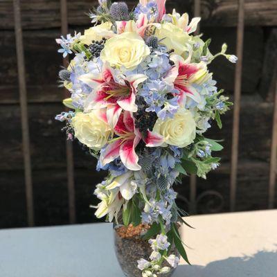 blue hydrangea, starfighters, white roses ,blue tweedia & blue delphinium