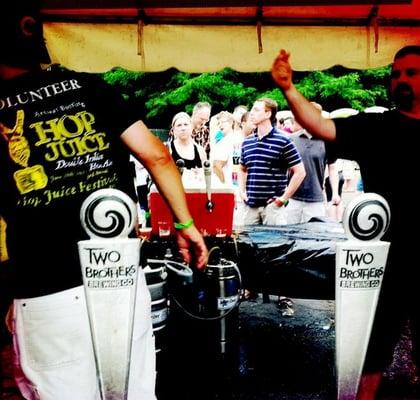 Two Brothers Brewing Hop Juice Festival