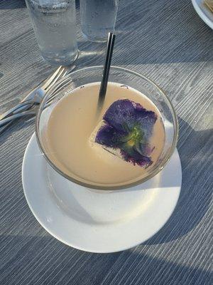 Full Bloom cocktail