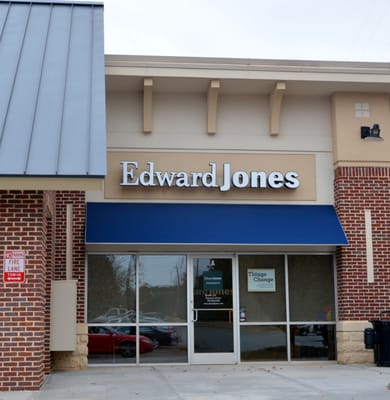 Edward Jones - Financial Advisor: Ron Ceccarini