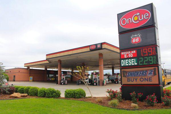 OnCue is a convenience store chain offering a selection of beverages, fresh food, fuel and clean restrooms.