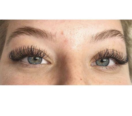 Classic lashes