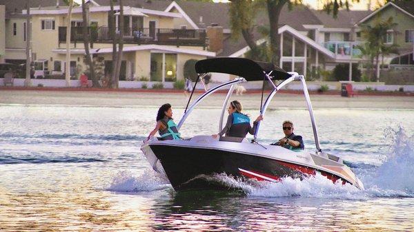 The Jetski fully powers the boat all together!