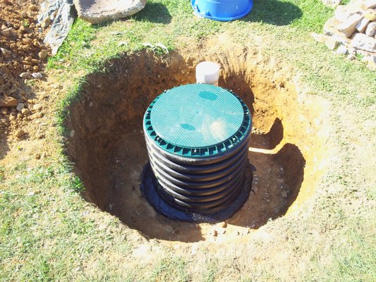 Septic riser replacement