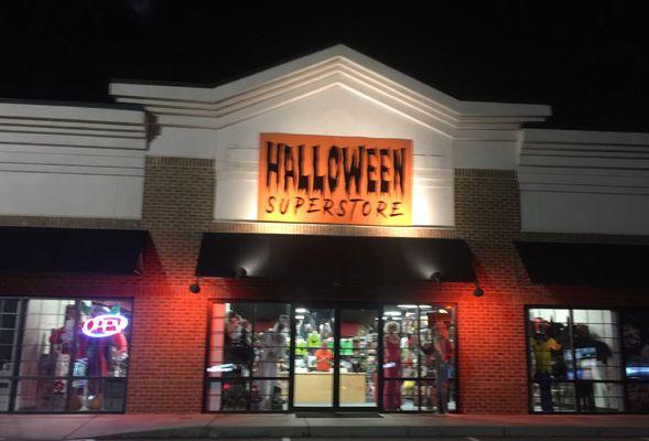 Halloween Store