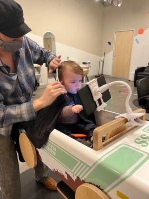 Sit Still Kids Salon - Lake Oswego