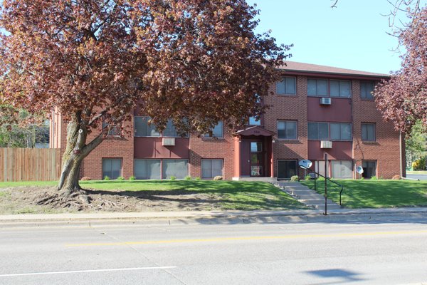 Hub Apartments in Richfield