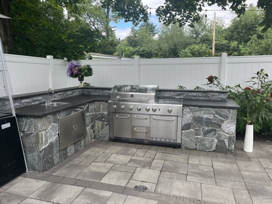 Barbecue countertop