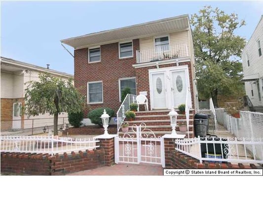 Beautiful two Family 5 over 6 $575,000. A must see in Staten Island.