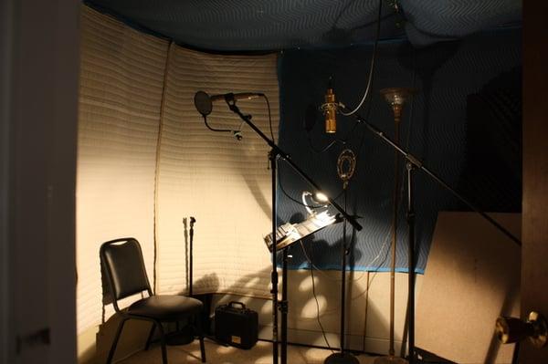 Jaxsn Music- Vocal Booth