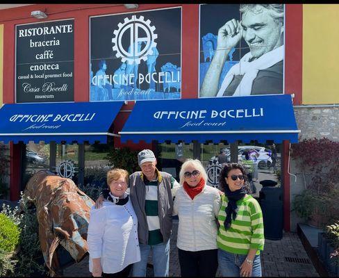 Bocelli's cafe & private museum