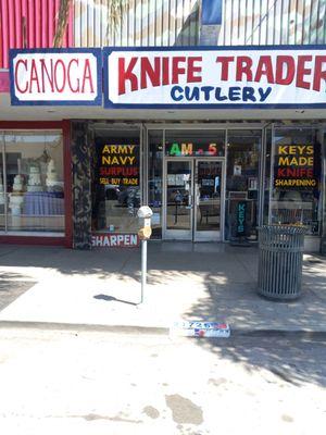 Canoga Knife Trader