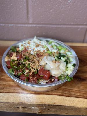 Large tuna poke bowl