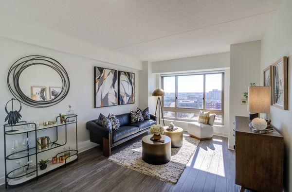 Floor to ceiling windows in the living room