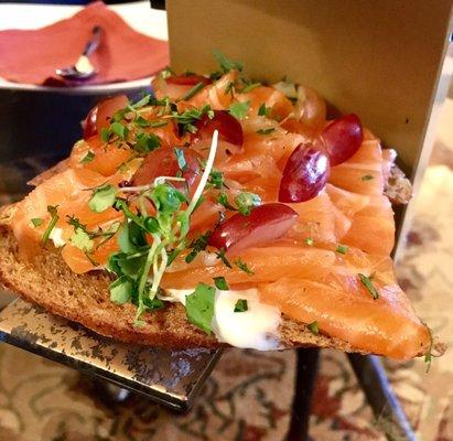 Cured Salmon and Grapes on French Baguette