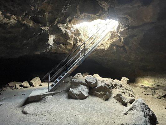 Inner entrance to Boyd Cave.