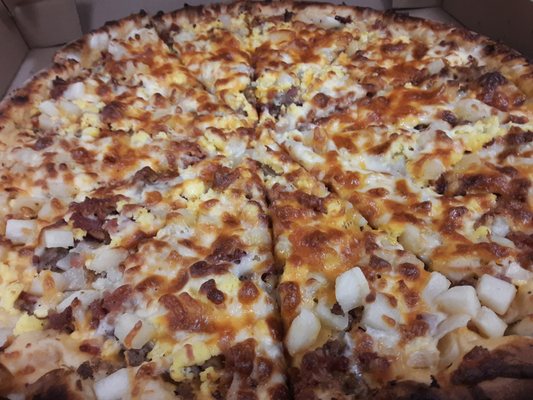 House Breakfast Pizza