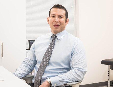 Network Spine: Yasha Magyar, DO is an Interventional Spine and Sports Medicine Specialist serving New York, NY