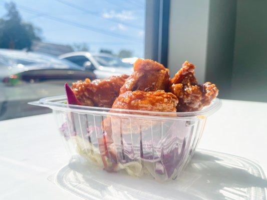 super spicy chicken wing salad