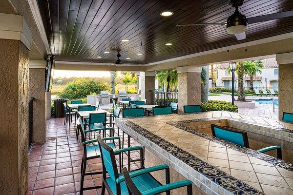 Poolside Patio Bar