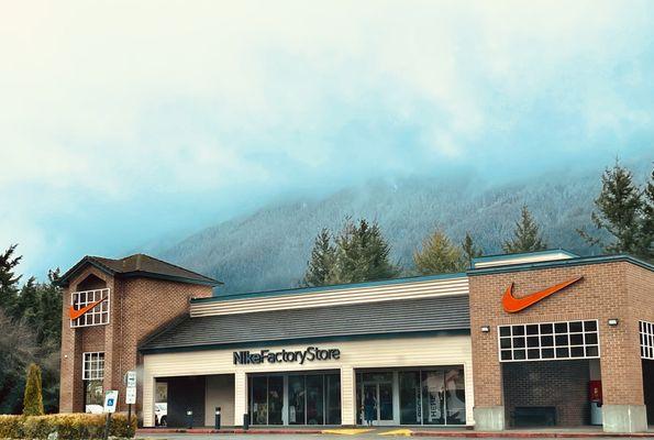 North Bend Nike Factory Store