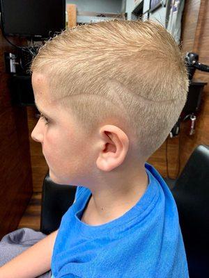 Great Haircut with cool design