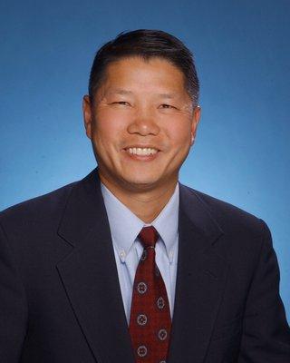 Duncanville pediatric dentist, Dr. Lolo Wong