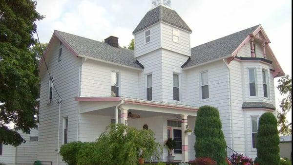 Victorian Inn Bed & Breakfast