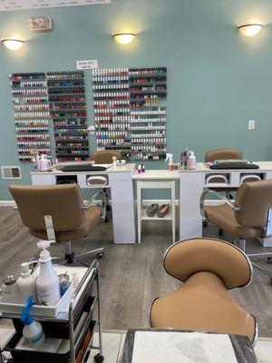 Maywood Nails & Spa