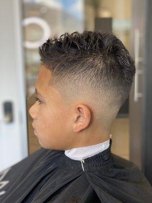 Kids mid skin fade