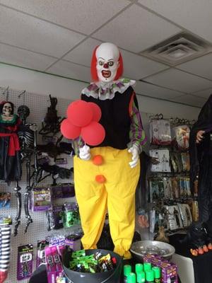 Come say hi to Pennywise!!