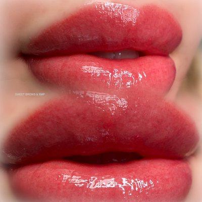 Lip blush