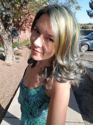 My name is Amber Weigt and I look forward to being your new hair stylist in El Paso.