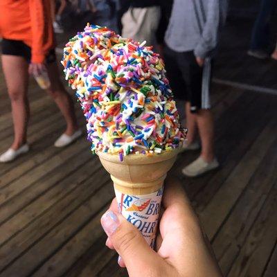 Small:Vanilla Ice Cream with Rainbow Sprinkles