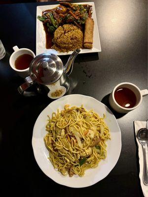 Dinner combo #23 + Shum Shee Curry Lo Mein with hot tea