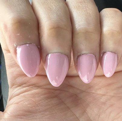 Almond shape nails (2/2)