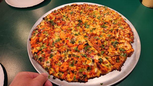 Thin crust, Large, Half and half pizza (chicken tandoori and shahi paneer)