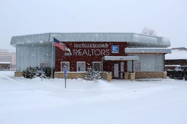 The Great Falls Association of REALTORS in a winter storm