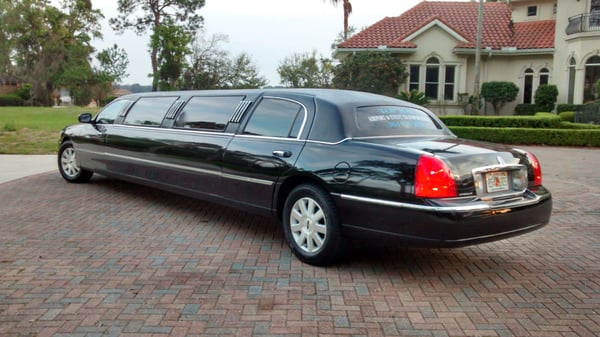 10 passenger limo, one of our biggest rentals