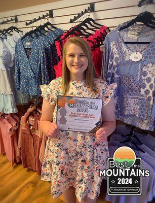 Owner, Larissa Smith with the Mountain Top Media, 2024 Best in the Mountains award for Best Women's and Children's Clothing Store