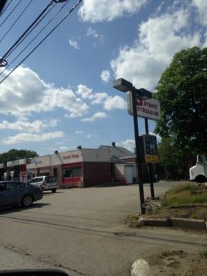 Patriot Petroleum Of Wellesley -- 199 Worcester Street / Route 9, Wellesley        Snack Shop & Sign From Route 9