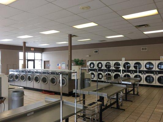 We offer many different types of washers to help serve your needs. From efficiency washers to large industrial washers!