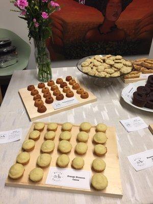 Nice bite-sized treats at this dessert bar