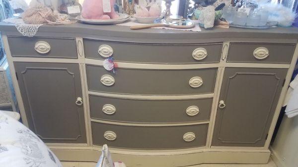 Chalk paint  buffet