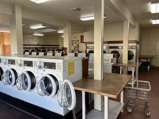 Colombi Laundromat