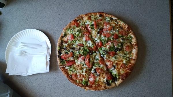 Large veggie pizza. (We actually ordered different vegetables, but I'm guessing this is the "vegetarian" pizza on the menu.)